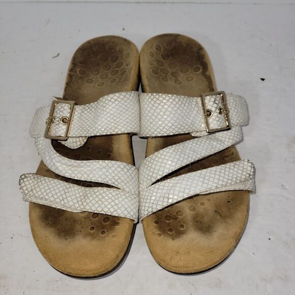 Vionic Sandals Womens Sz 9.5 White Shoes Beach River Pool Outdoors Buckle Strap - Picture 5 of 12